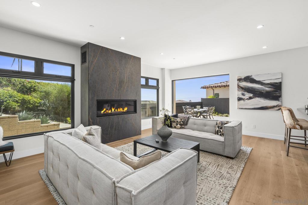 Pacific Beach - Residential