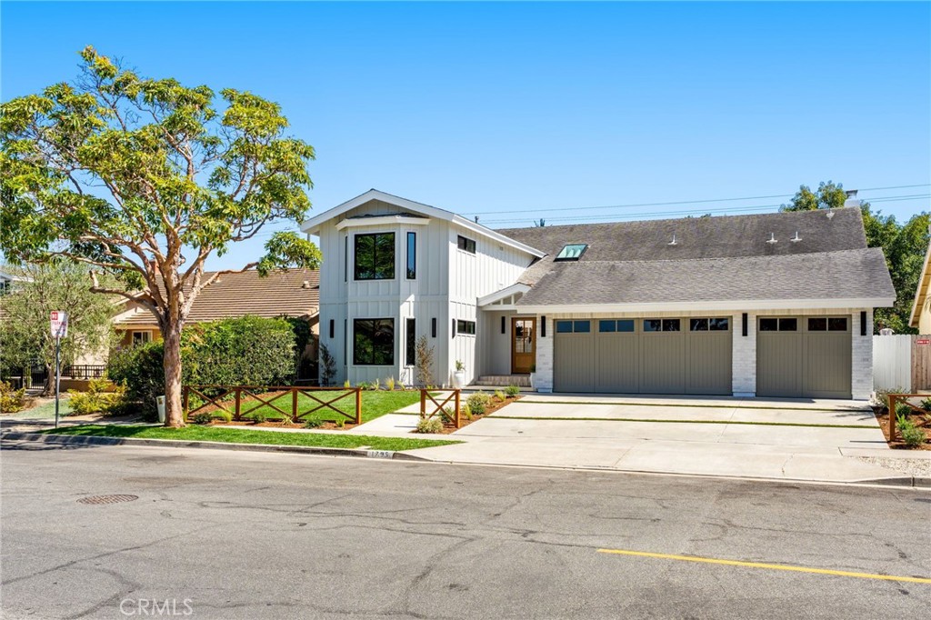 1795 Tanager Drive