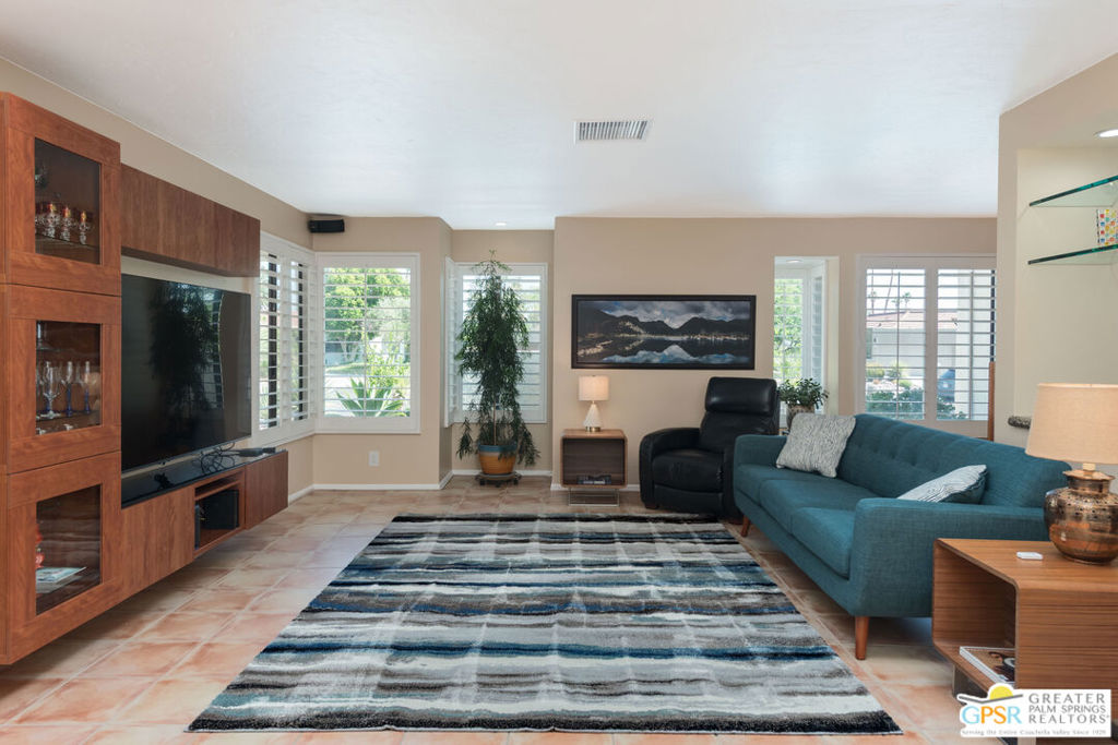 2795 Alondra Way
