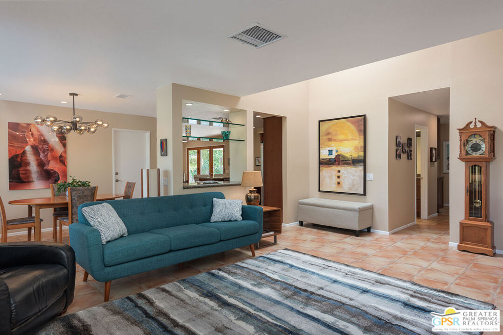 2795 Alondra Way