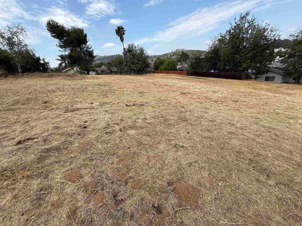 Properties 3 1565 Montiel Rd