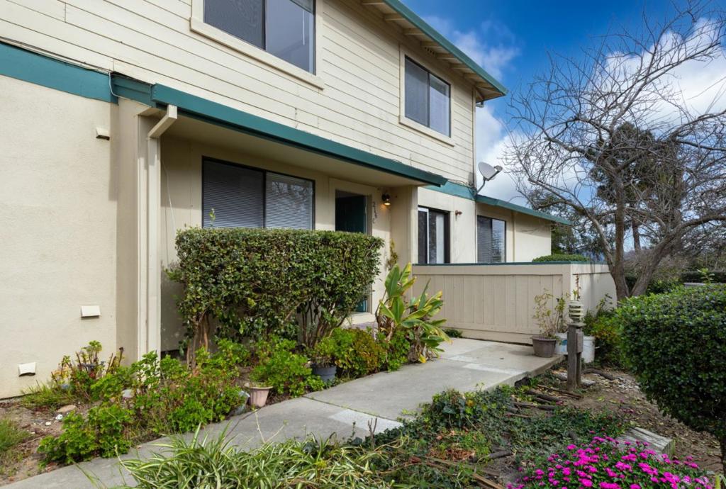 216 Green Meadow Drive