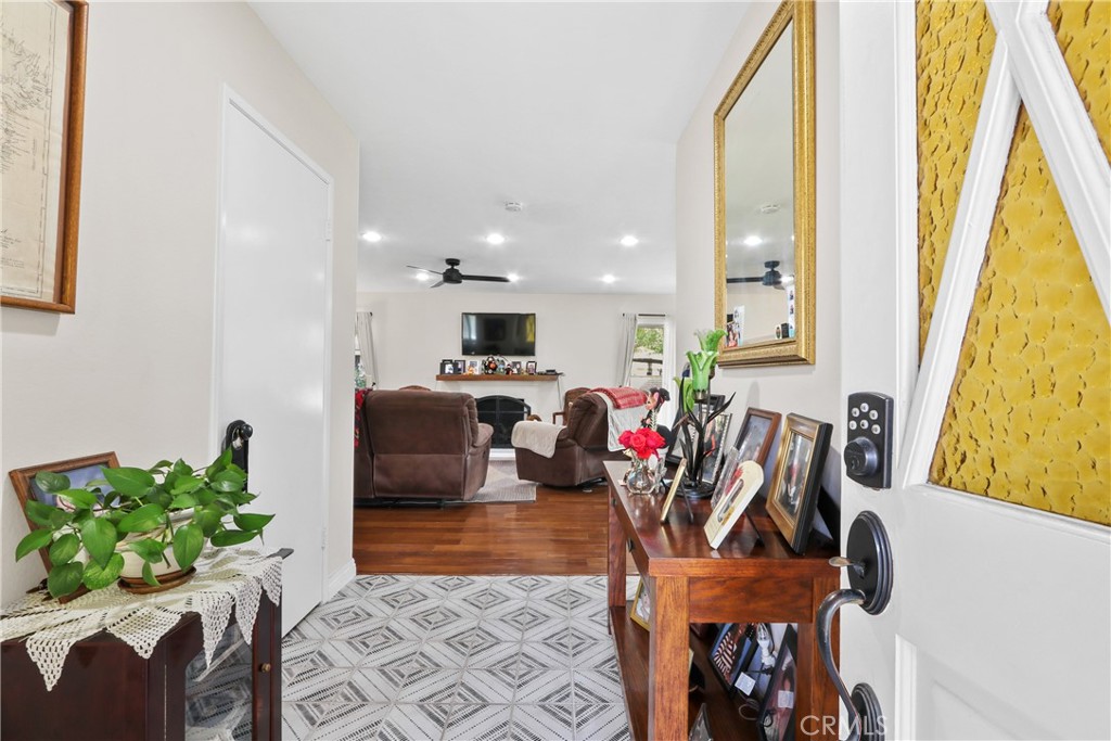 San Juan Hills East (HE) - Residential