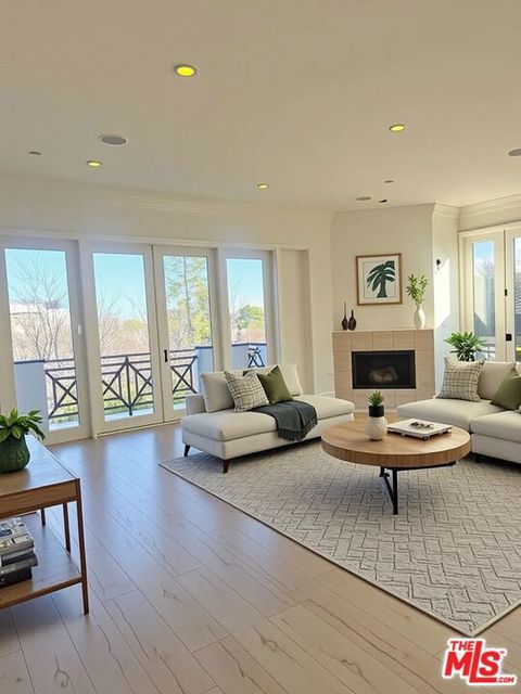 Photo of 345 S Reeves Drive #301, Beverly Hills, CA 90212 (MLS # 26645239)