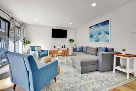 Photo of 1251 Parker Pl. Pl #2J, San Diego, CA 92109 (MLS # PTP2602835)