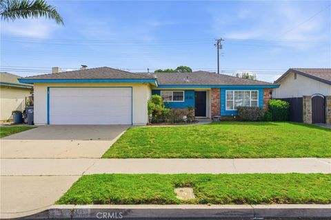 Photo of 4720 Reeder Avenue, Oxnard, CA 93033 (MLS # SR26073277)