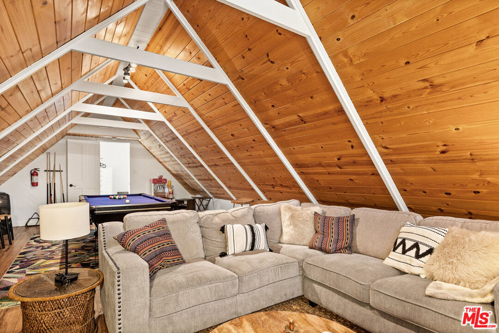 Arrowhead Woods - Residential