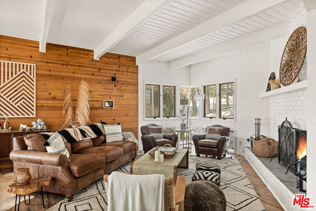 Arrowhead Woods - Residential