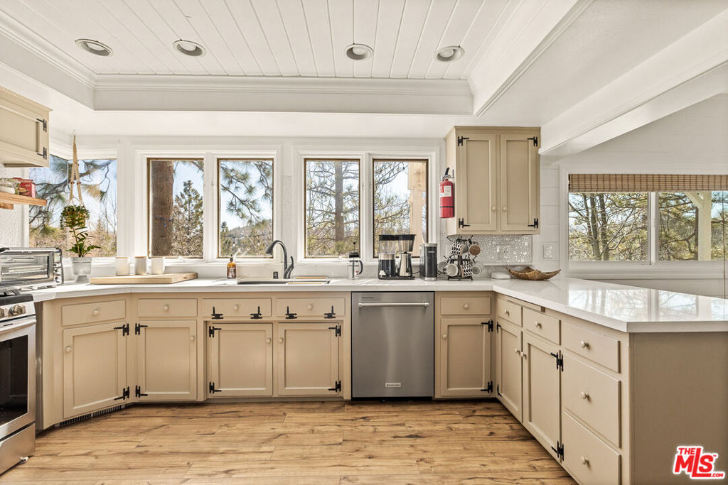 Arrowhead Woods - Residential