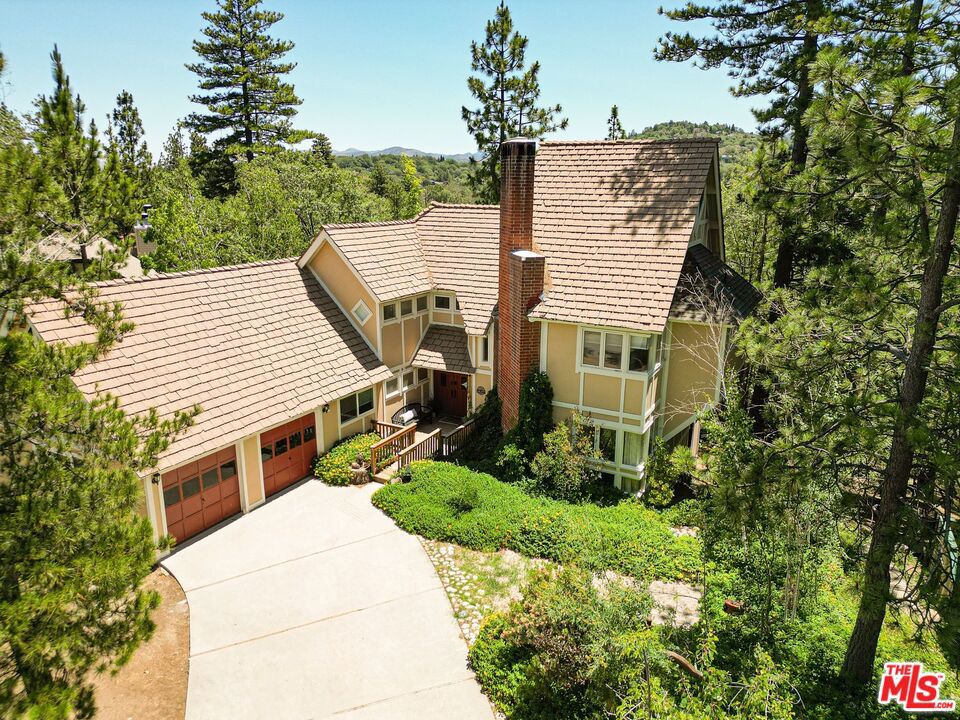 Arrowhead Woods - Residential