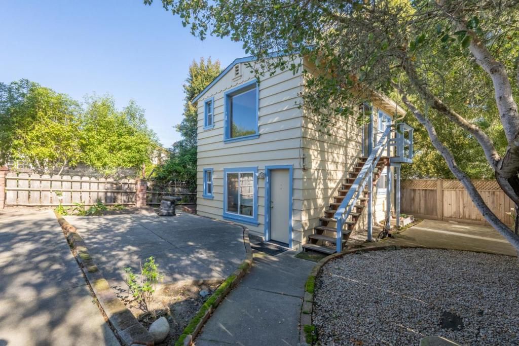 Photo of 32 Via Ventura, Monterey, CA 93940 (MLS # ML82034607)