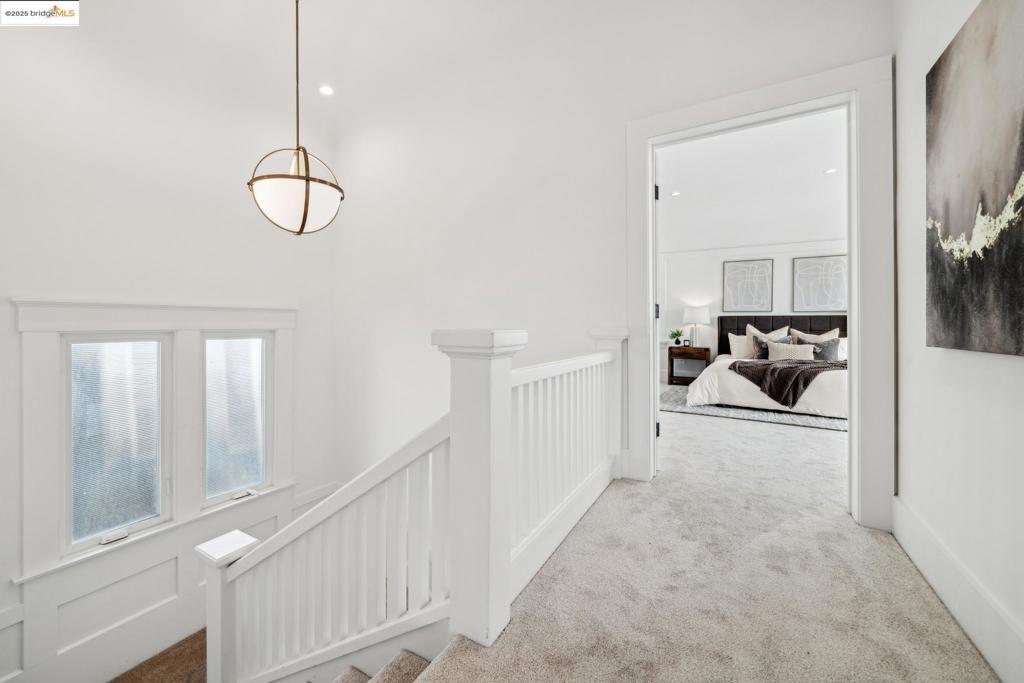 LAKESHORE/GRAND - Residential