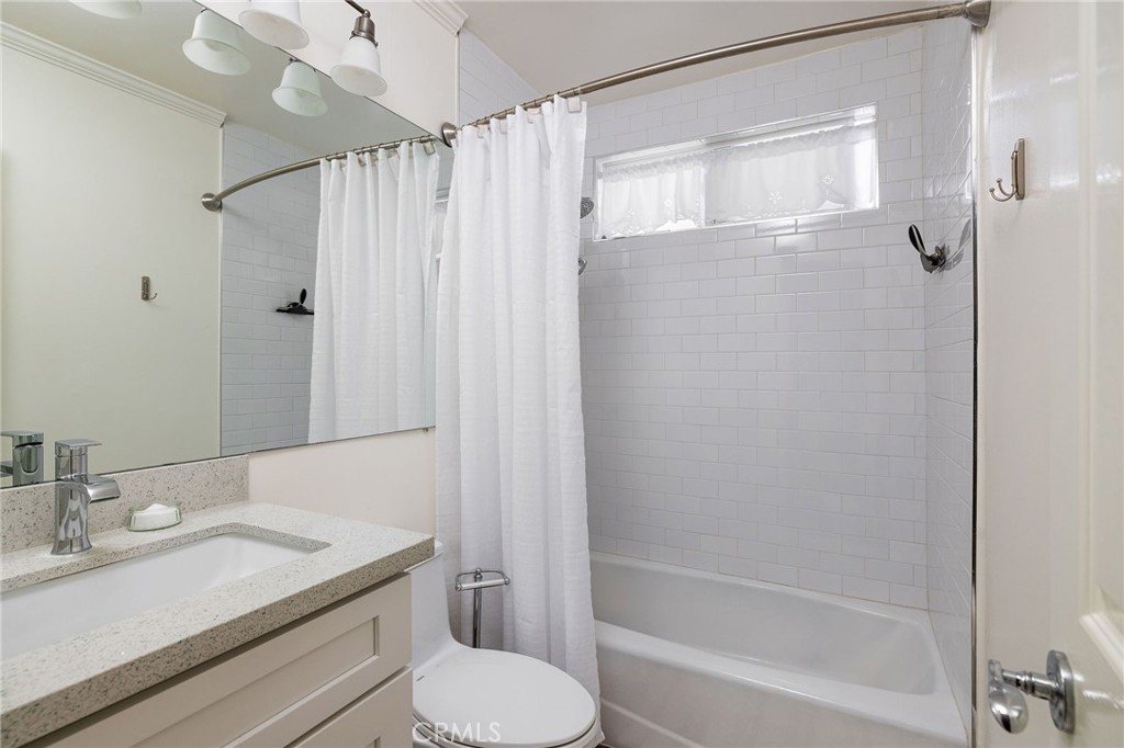 Corona del Mar South of PCH (CDMS) - Residential