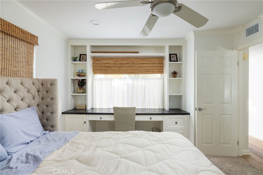 Corona del Mar South of PCH (CDMS) - Residential