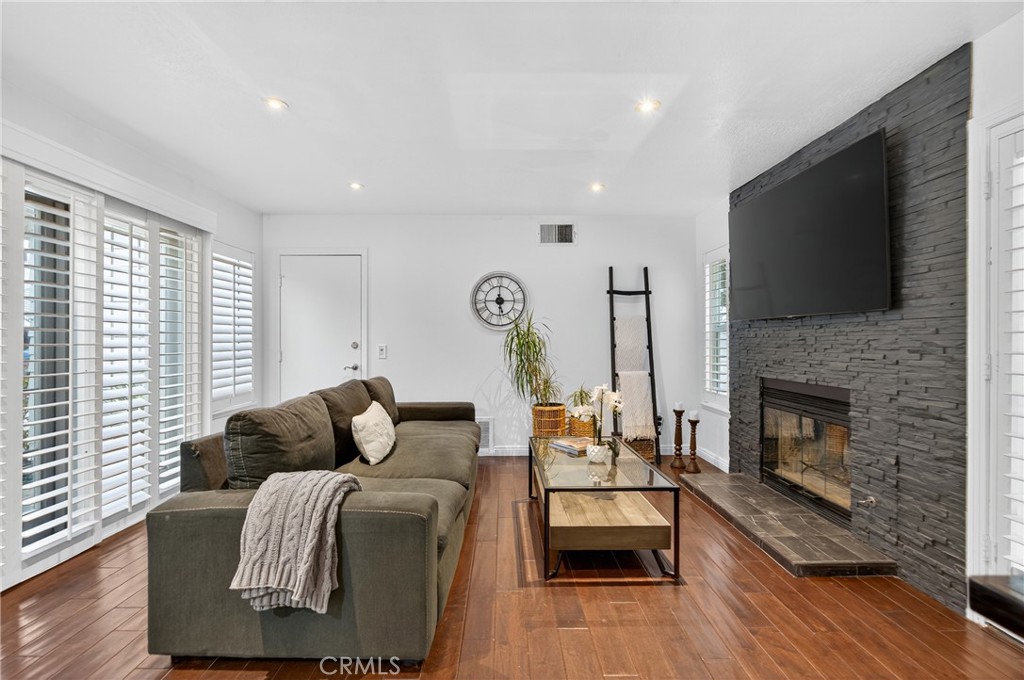 Chelsea (CHEL) - Residential Lease
