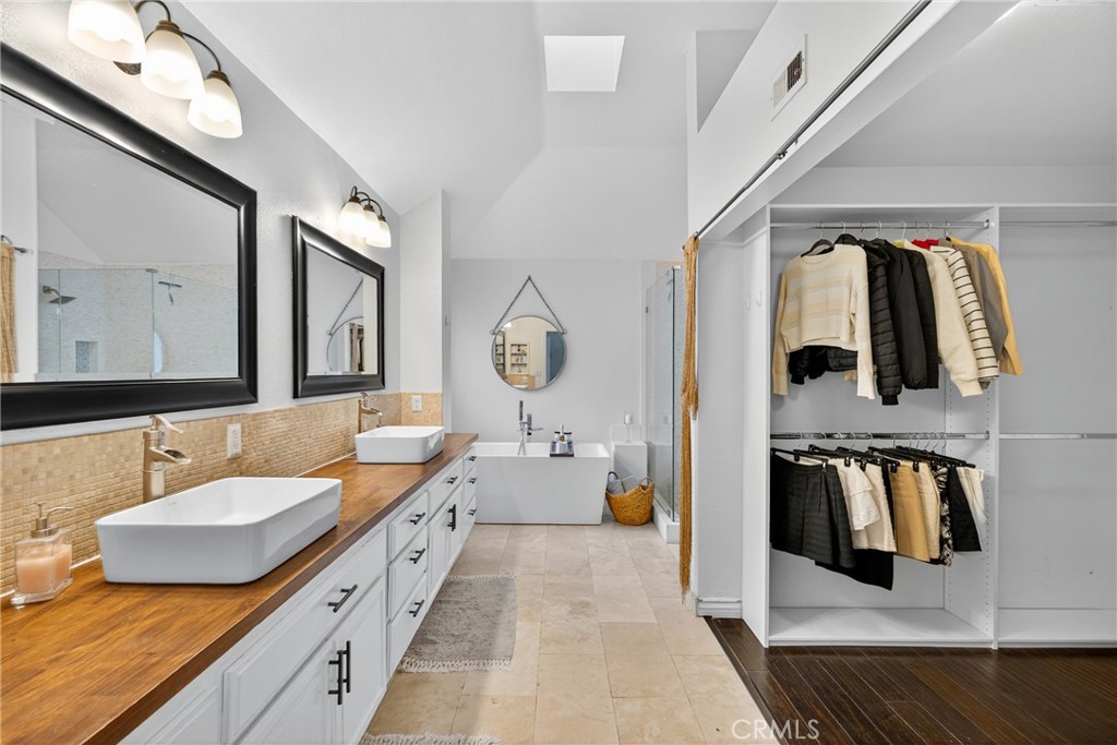 Chelsea (CHEL) - Residential Lease