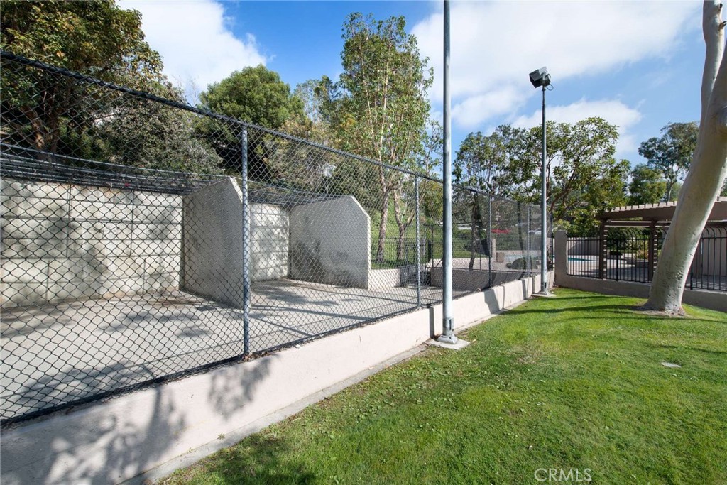 Fairmont Hill (FRHL) - Residential Lease