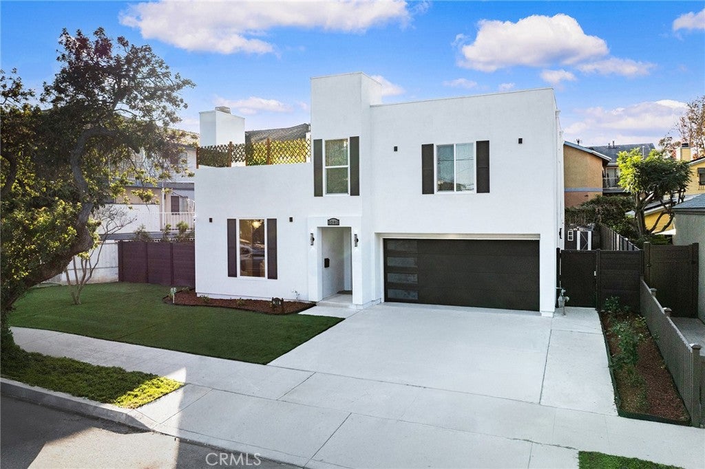 1081 Loma Avenue, Long Beach CA 90804