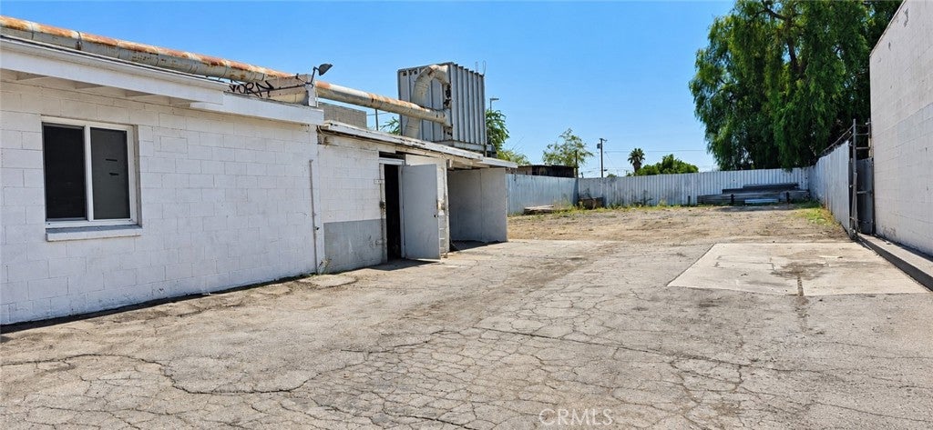 712 Arroyo Street