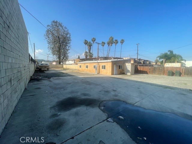 1531 W Holt Avenue