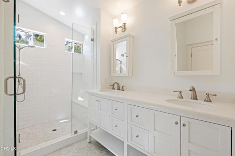 Tiny photo for 2349 Aztec Avenue, Ventura, CA 93001 (MLS # V1-35581)