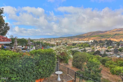 Tiny photo for 2349 Aztec Avenue, Ventura, CA 93001 (MLS # V1-35581)