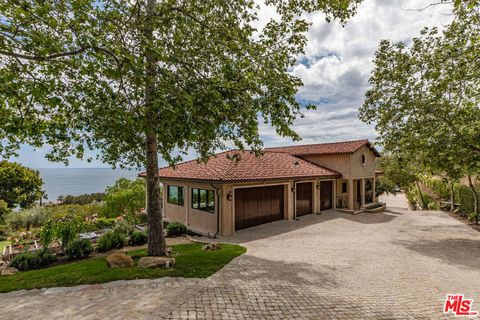 Photo of 3775 Puerco Canyon Road, Malibu, CA 90265 (MLS # 26827845)
