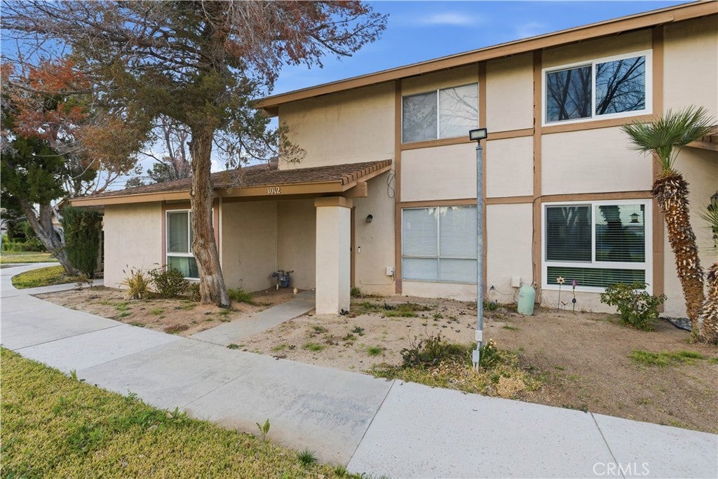 1012 Peg Street