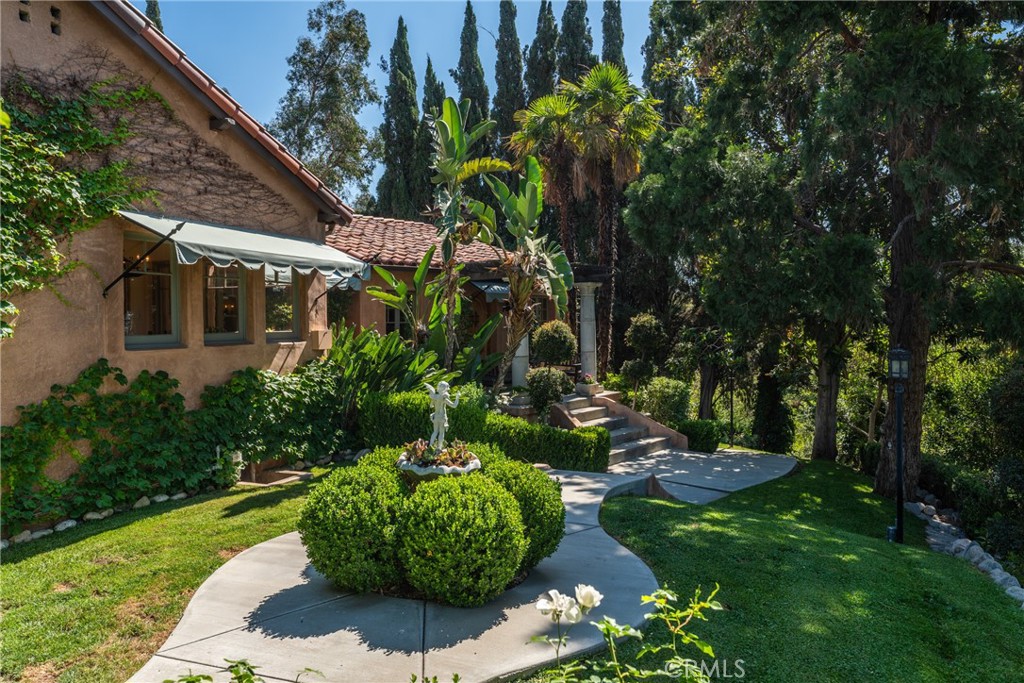 3492 Circle Road