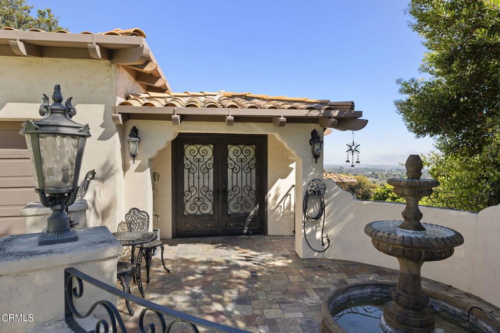 5240 Foothill Road