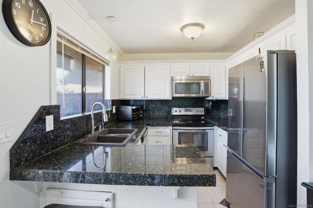 9463 Gold Coast H5