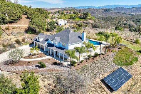2951 Fairview Vista CA 92084