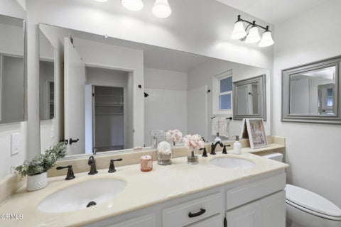 Tiny photo for 42110 Village 42 Vlg, Camarillo, CA 93012 (MLS # V1-38456)