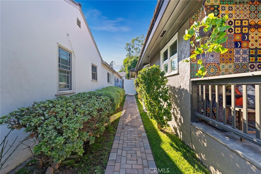 Alamitos Heights (AH) - Residential