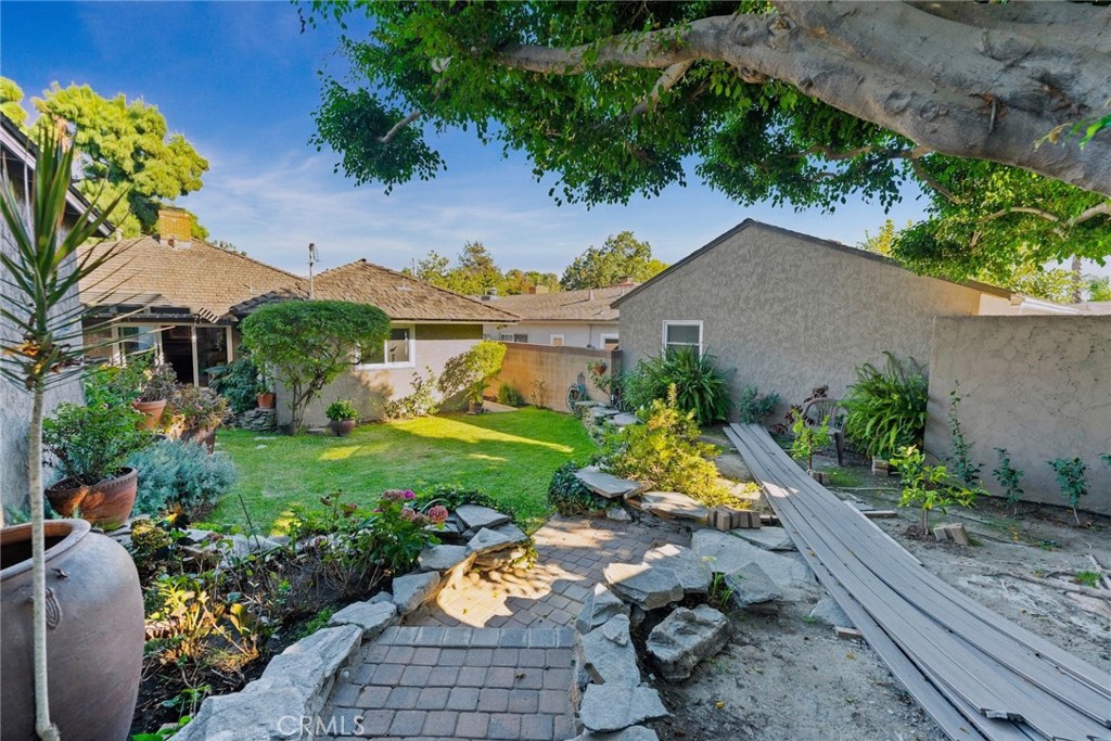 Alamitos Heights (AH) - Residential