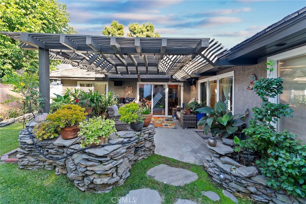 Alamitos Heights (AH) - Residential