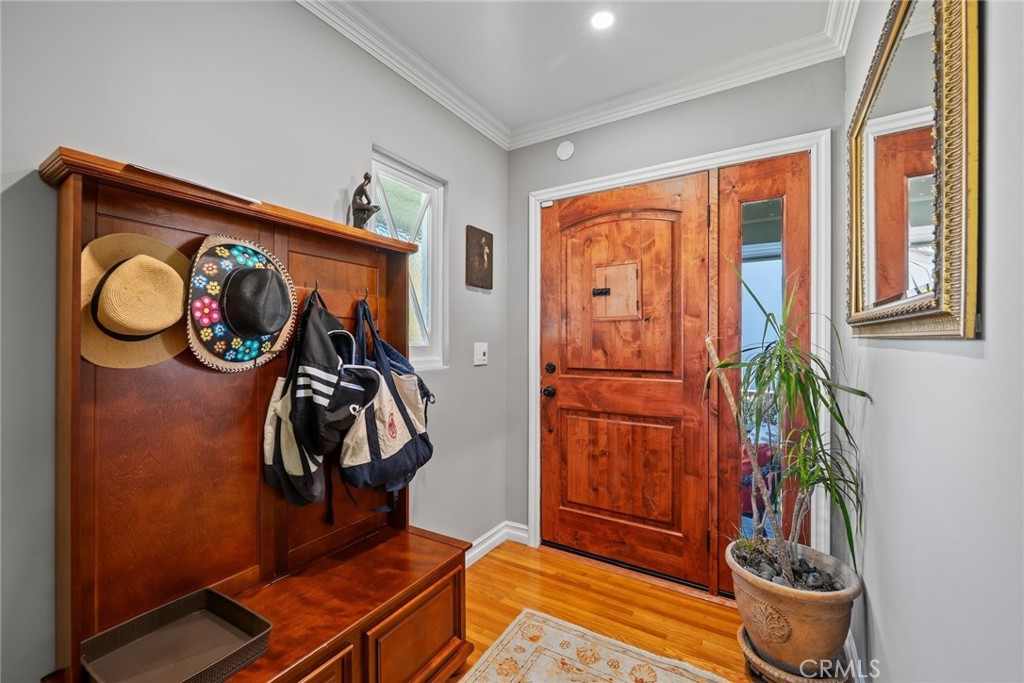 Alamitos Heights (AH) - Residential
