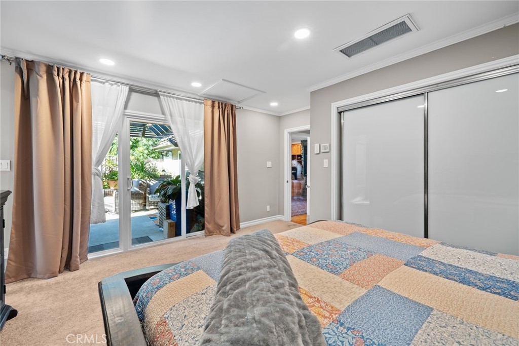 Alamitos Heights (AH) - Residential