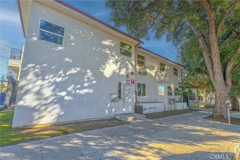 Photo of 6364 Sylmar, Van Nuys, CA 91401 (MLS # SR25248304) Photo of 6364 Sylmar, Van Nuys, CA 91401 (MLS # SR25248304)