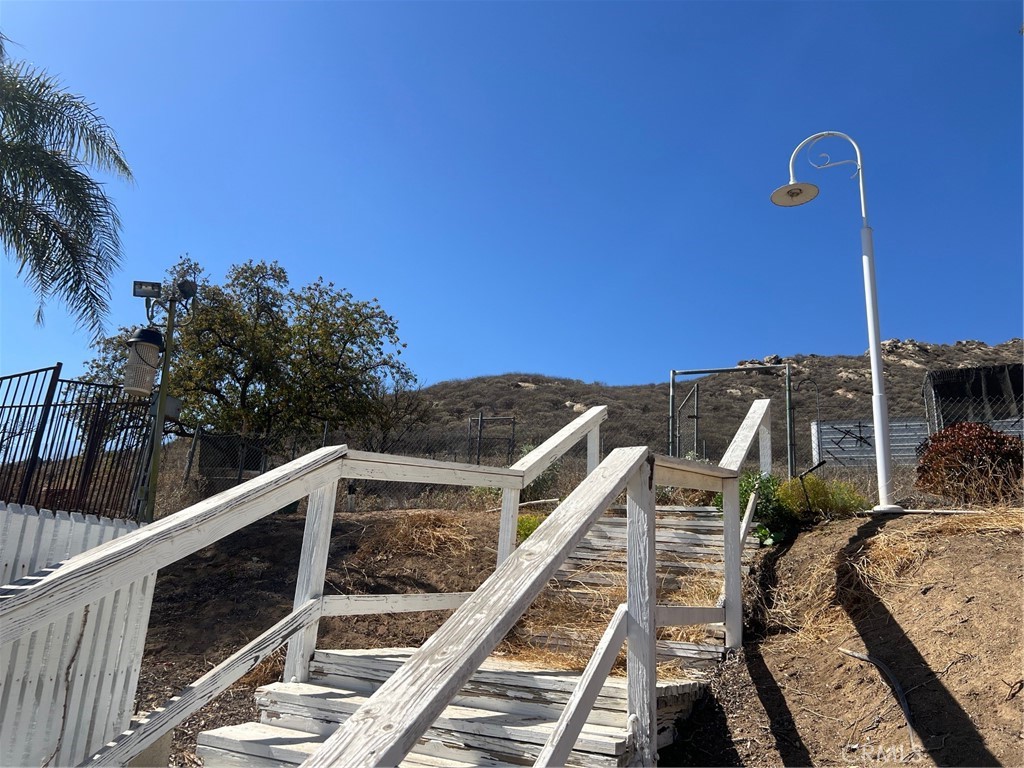 2005 Mt Vernon Avenue