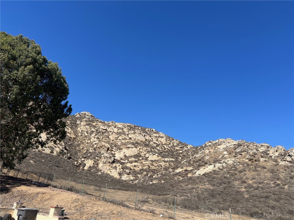 2005 Mt Vernon Avenue