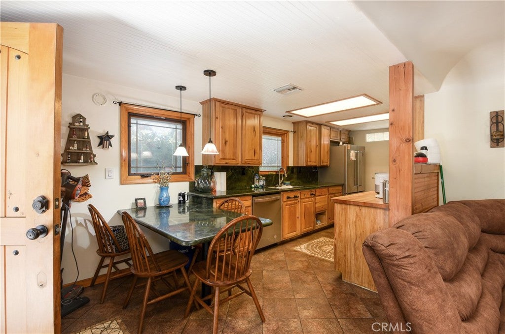 2525 Sepulveda