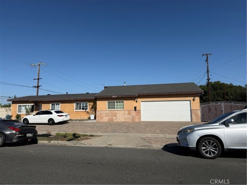 Photo of 14512 Purdy ST, Midway City, CA 92655 (MLS # PW26212671)