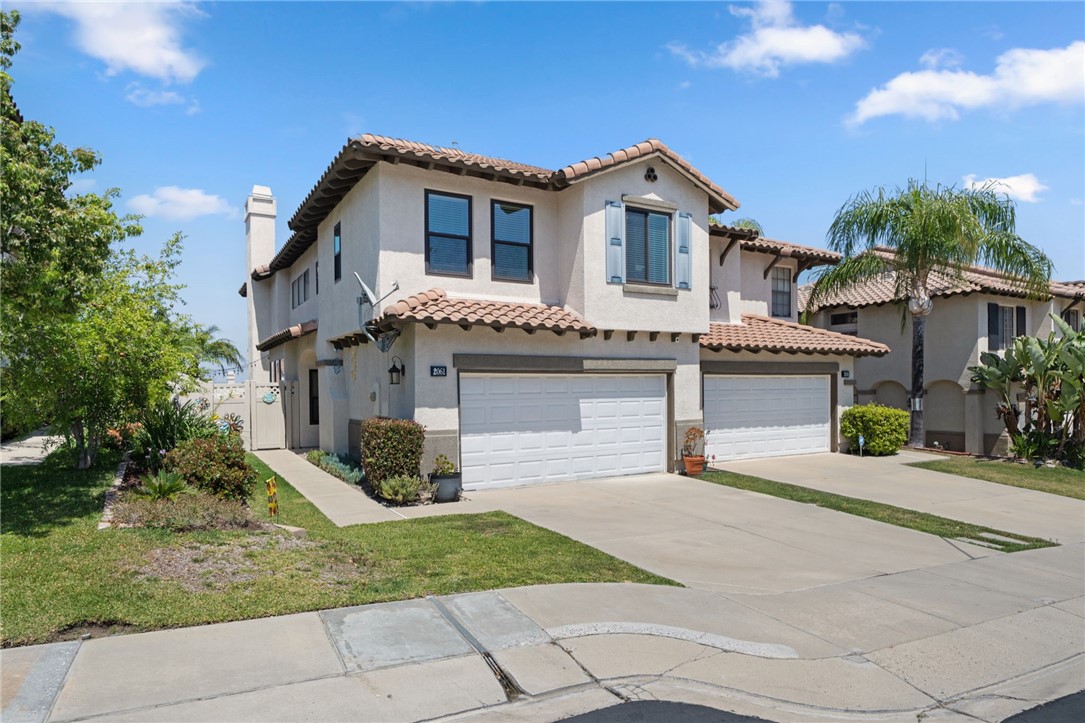 2061 San Antonio Drive
