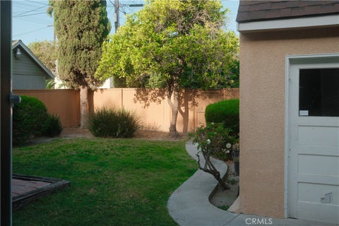 Photo of 423 S Indiana ST, Anaheim, CA 92805 (MLS # CV26164603)