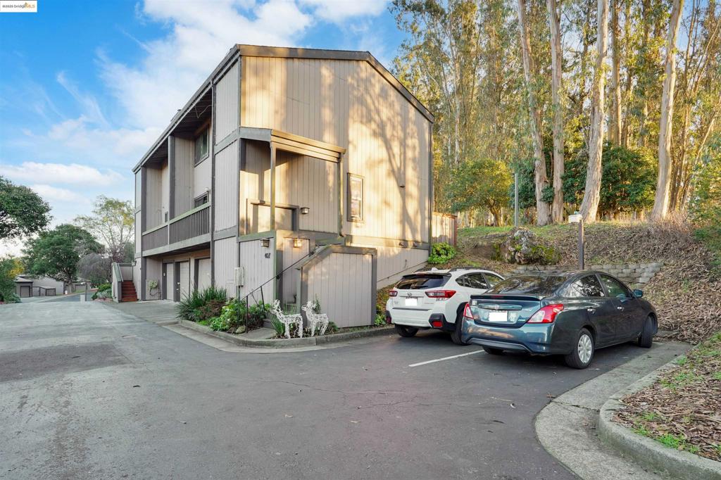 407 Vista Heights Rd