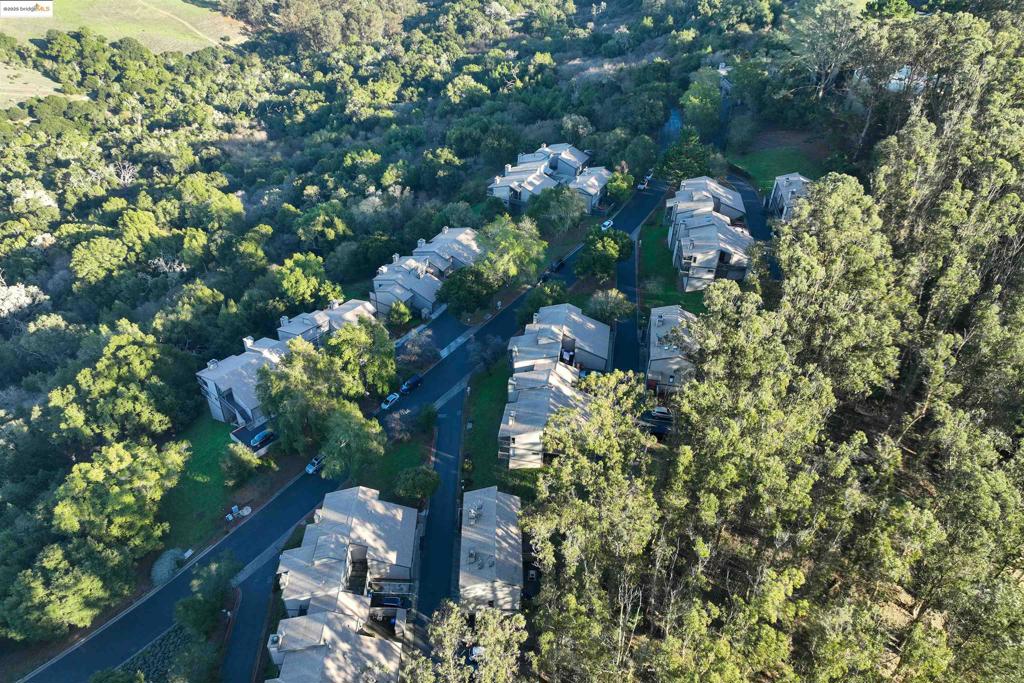 VILLA MIRA VISTA - Residential