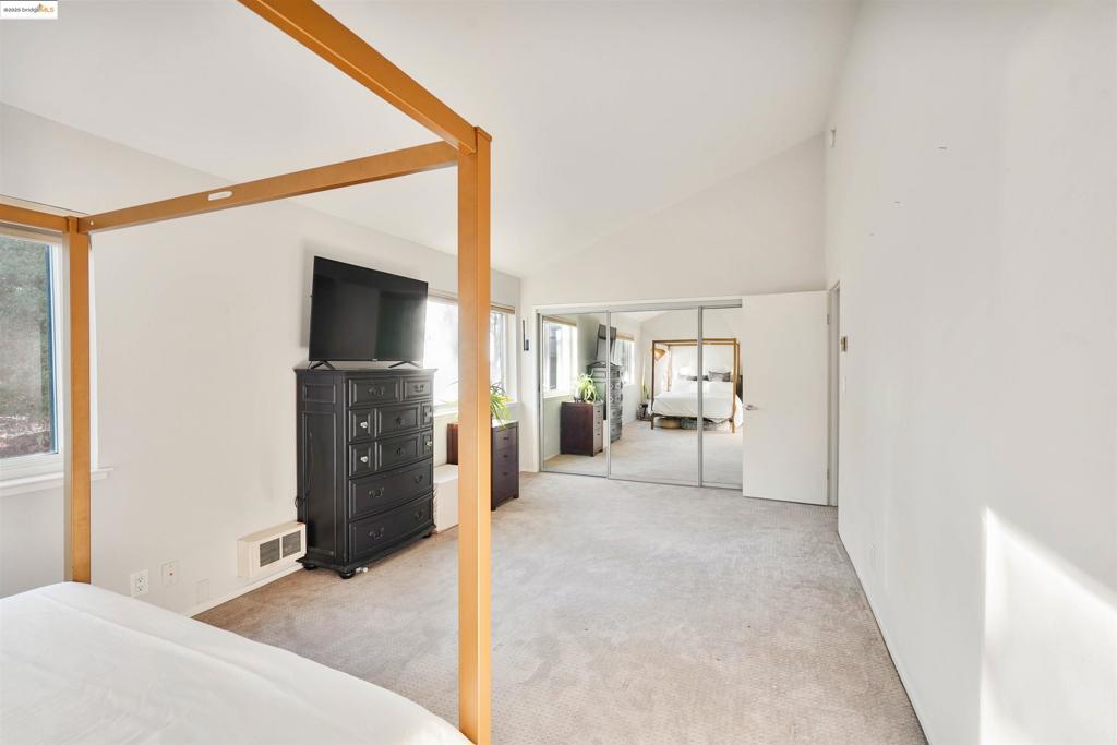 VILLA MIRA VISTA - Residential