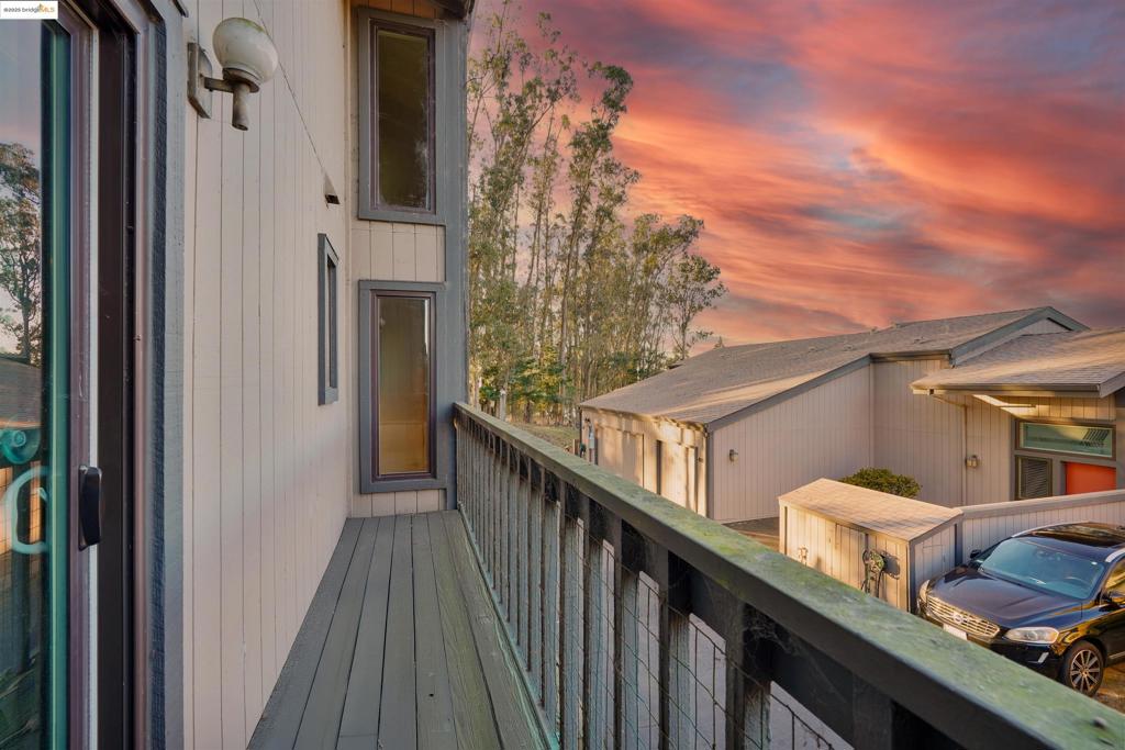 VILLA MIRA VISTA - Residential