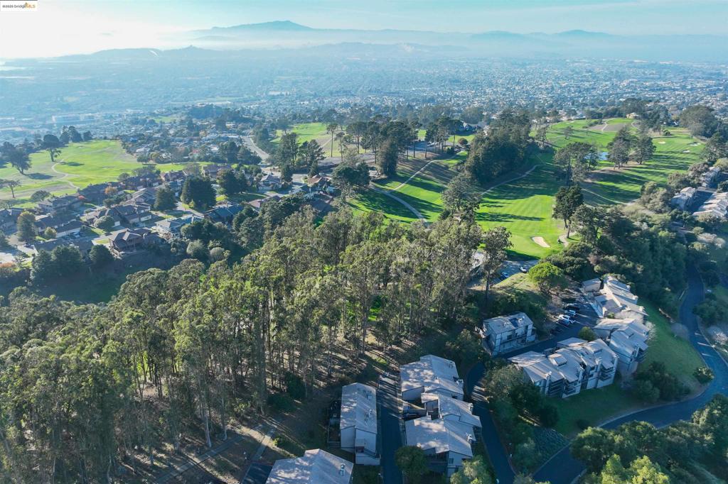 VILLA MIRA VISTA - Residential